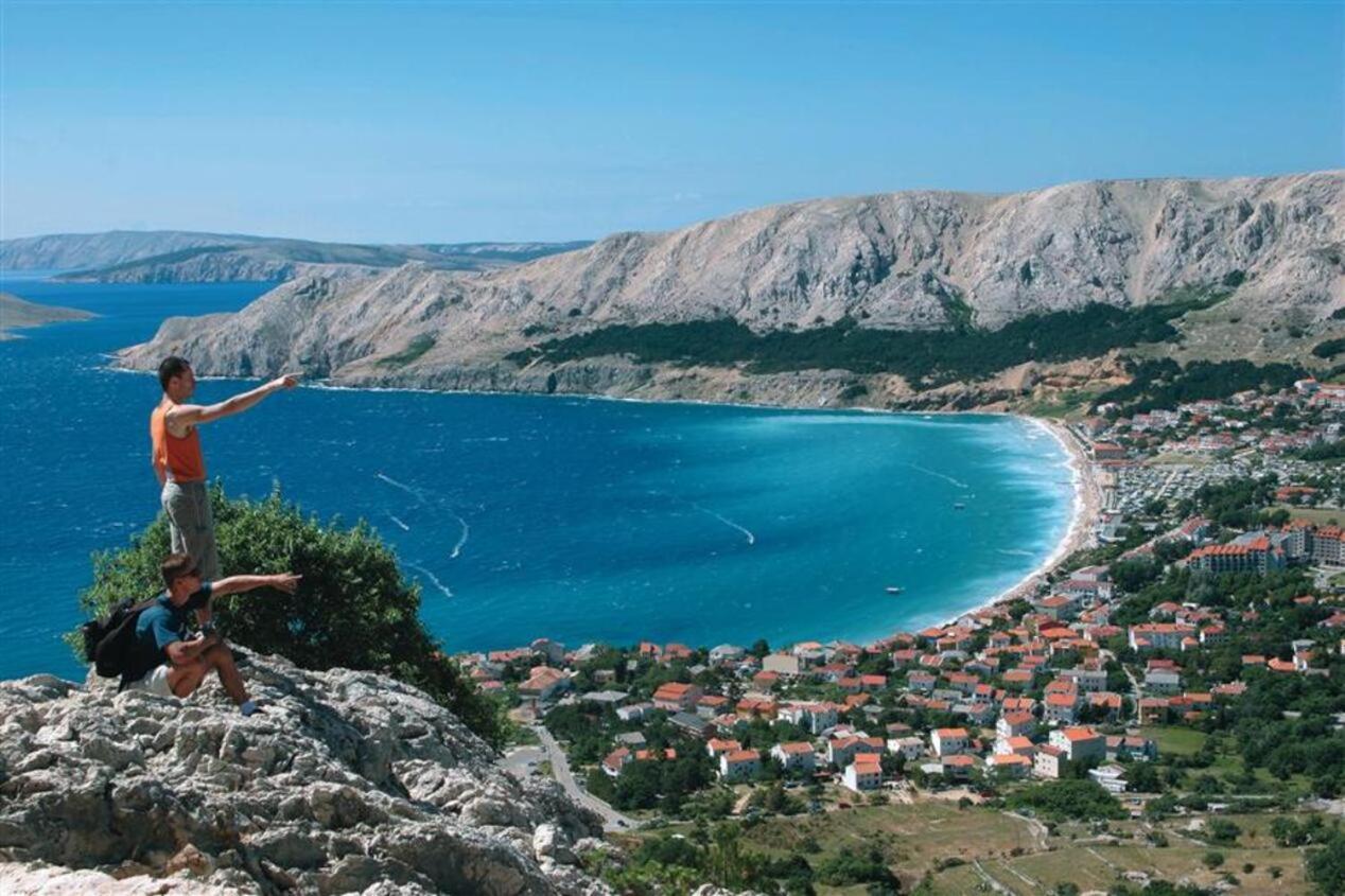 Apartments Myrjam Baška Екстериор снимка