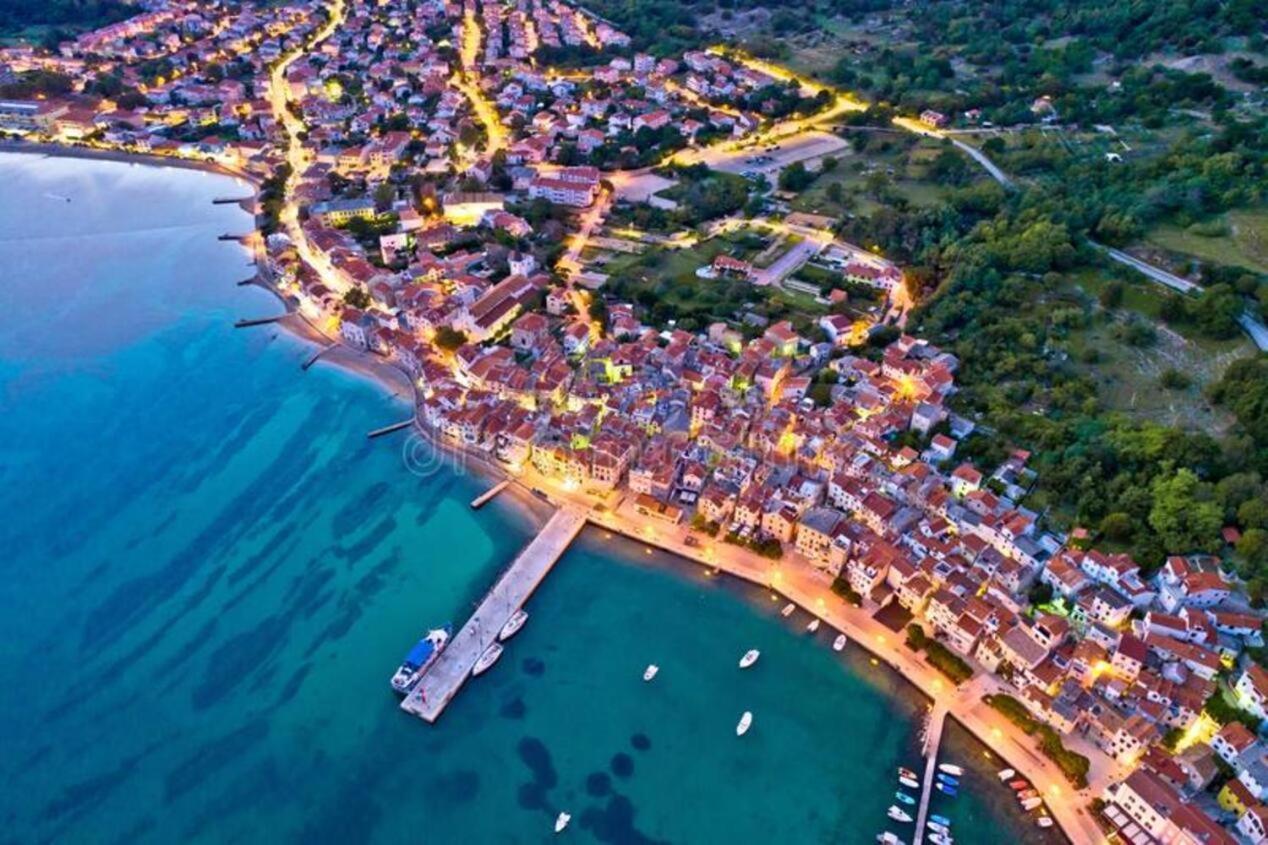 Apartments Myrjam Baška Екстериор снимка